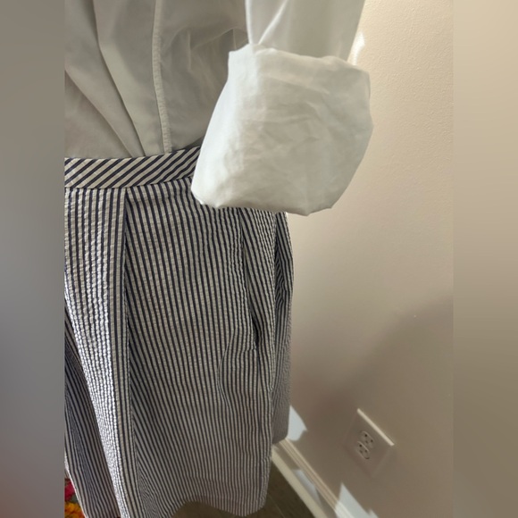 Brooks Brothers midi skirt. - Picture 2 of 5